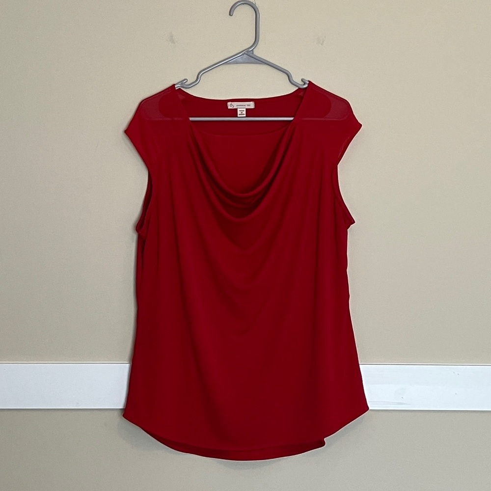 DB Established 1962 Sleeveless Blouse